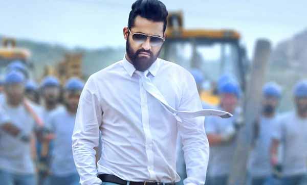 ntr,nannaku prematho,janatha garage,koratala siva  'జనతాగ్యారేజ్‌' రికార్డ్‌..! 